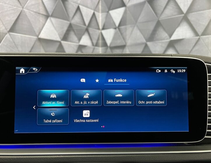 Mercedes-Benz GLS SUV 3,0 l 270 kw