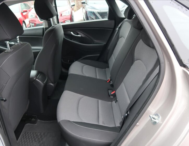 Hyundai i30 Hatchback 998,0 88 kw