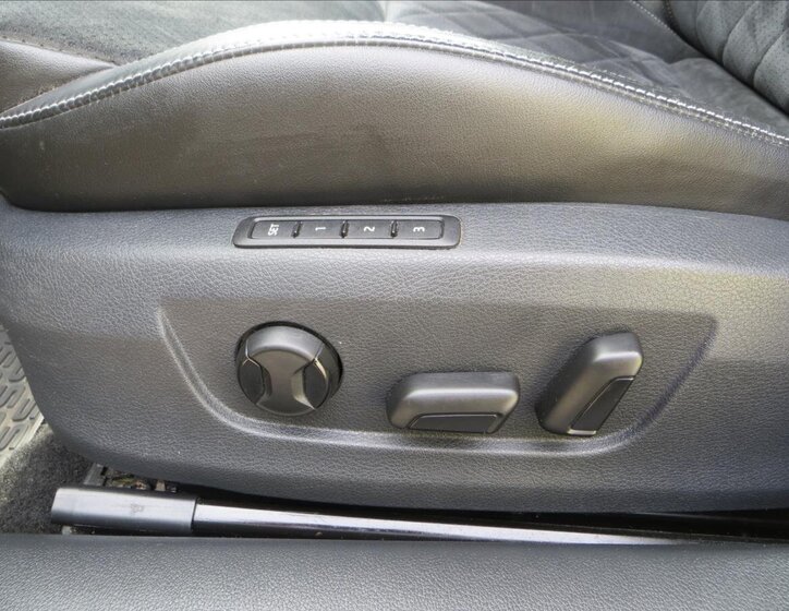 Škoda Superb Kombi 2,0 l 110 kw