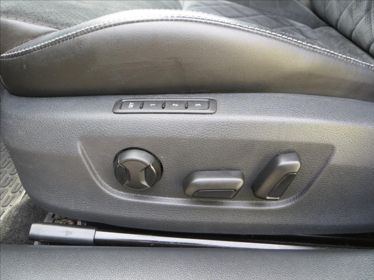 Škoda Superb Kombi 2,0 l 110 kw