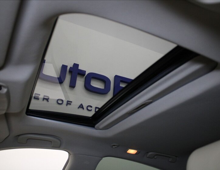 Infiniti QX70 SUV 3,0 l 175 kw