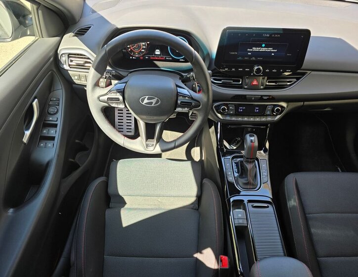 Hyundai i30 Hatchback 1,5 l 103 kw