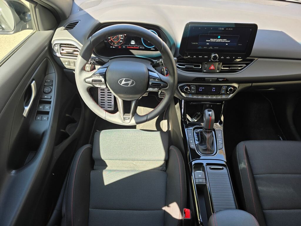 Hyundai i30 Hatchback 1,5 l 103 kw