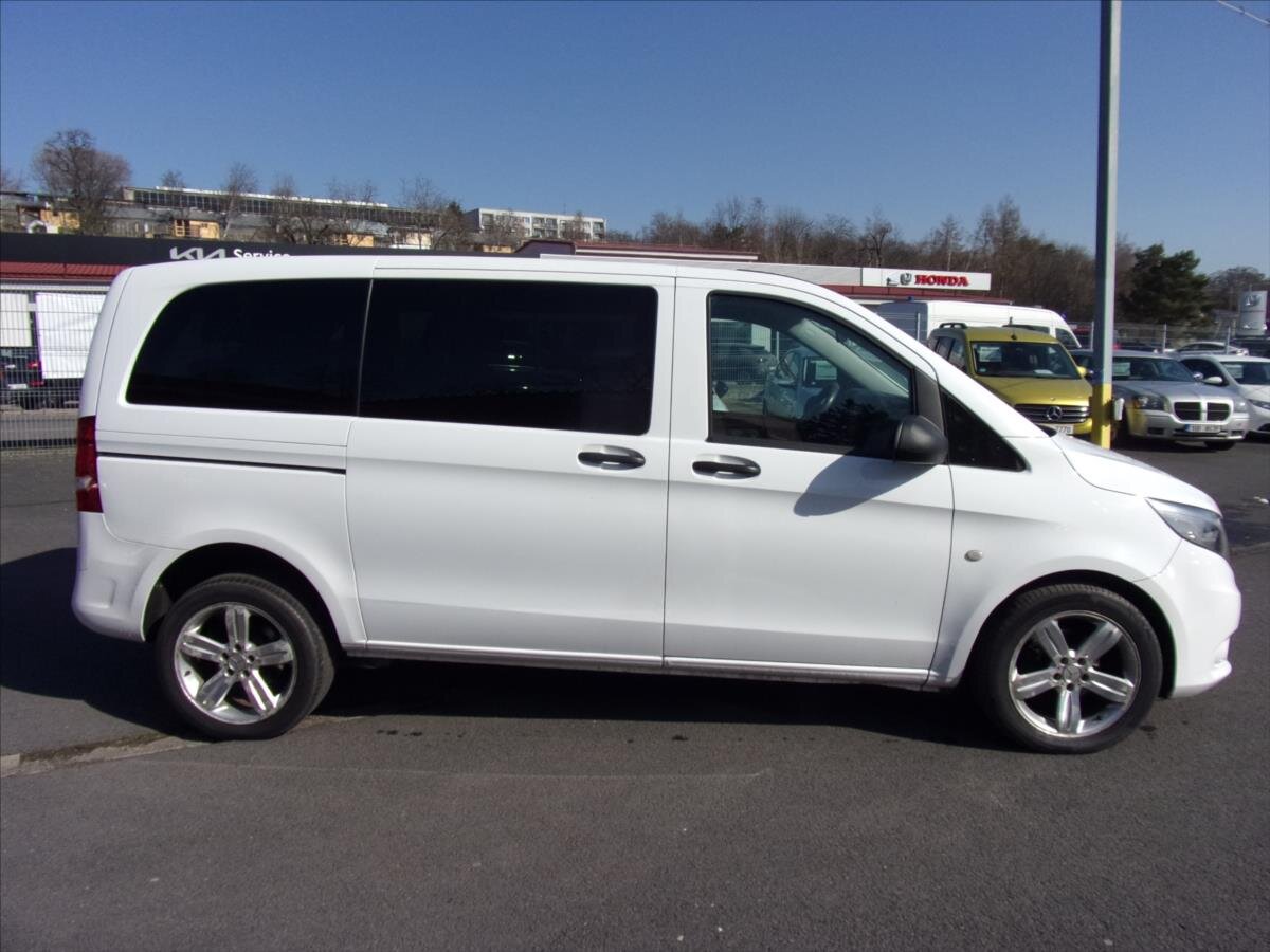 Mercedes-Benz Vito Kombi 2,1 l 120 kw