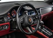 Porsche Macan 17
