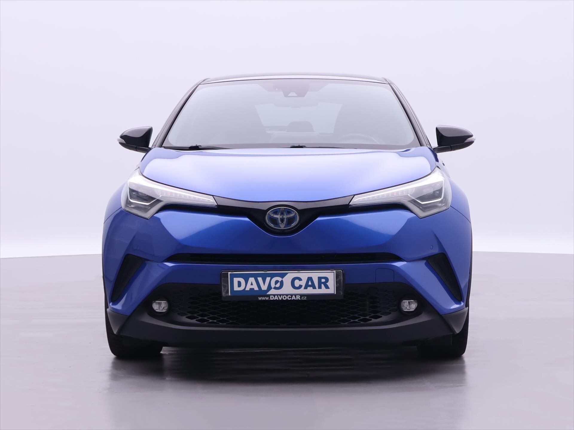 Toyota C-HR SUV 1,8 l 72 kw