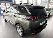 Peugeot 5008 SUV 2,0 l 110 kw