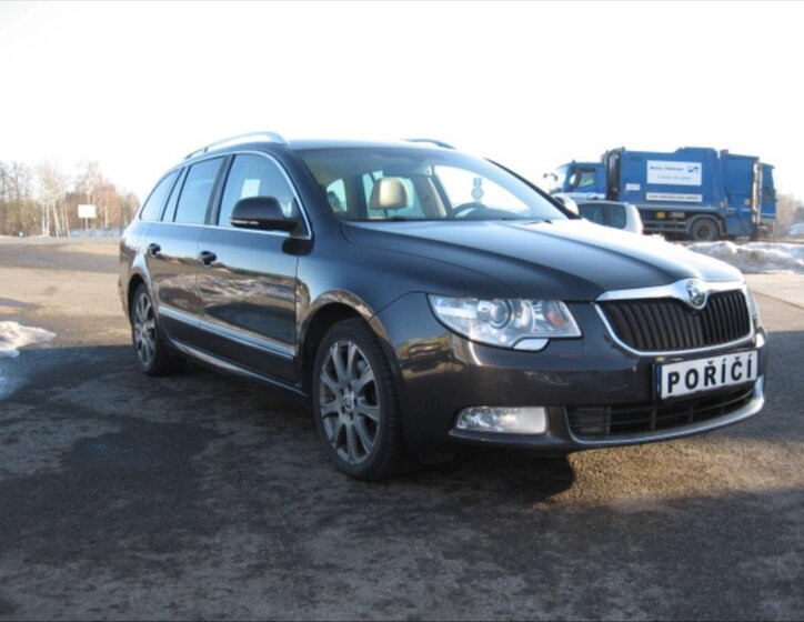 Škoda Superb Kombi 2,0 l 125 kw