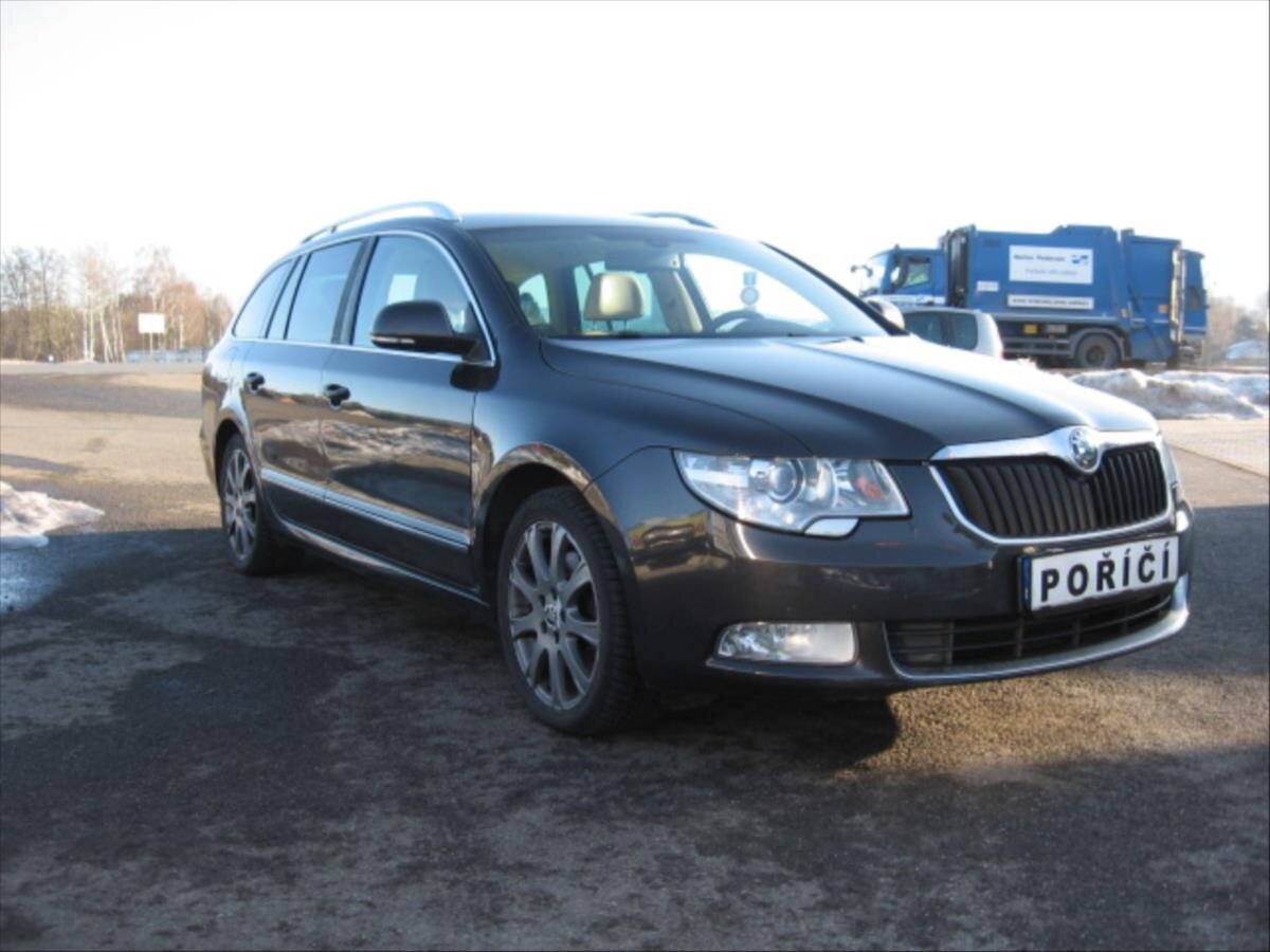 Škoda Superb Kombi 2,0 l 125 kw
