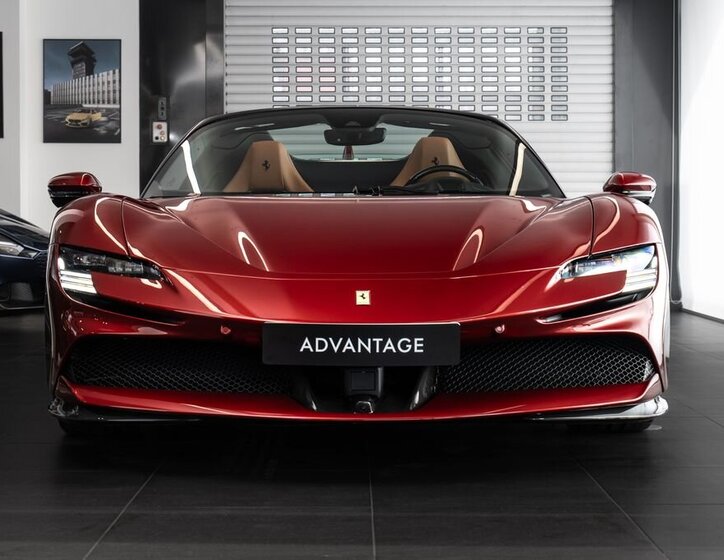 Ferrari SF90 Kabriolet 4,0 l 736 kw