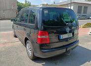 Volkswagen Touran 10