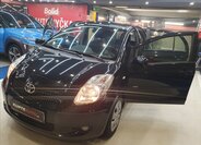 Toyota Yaris Hatchback 998,0 51 kw