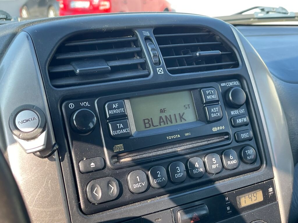 Toyota RAV4 SUV / Terénní 2,0 l 85 kw