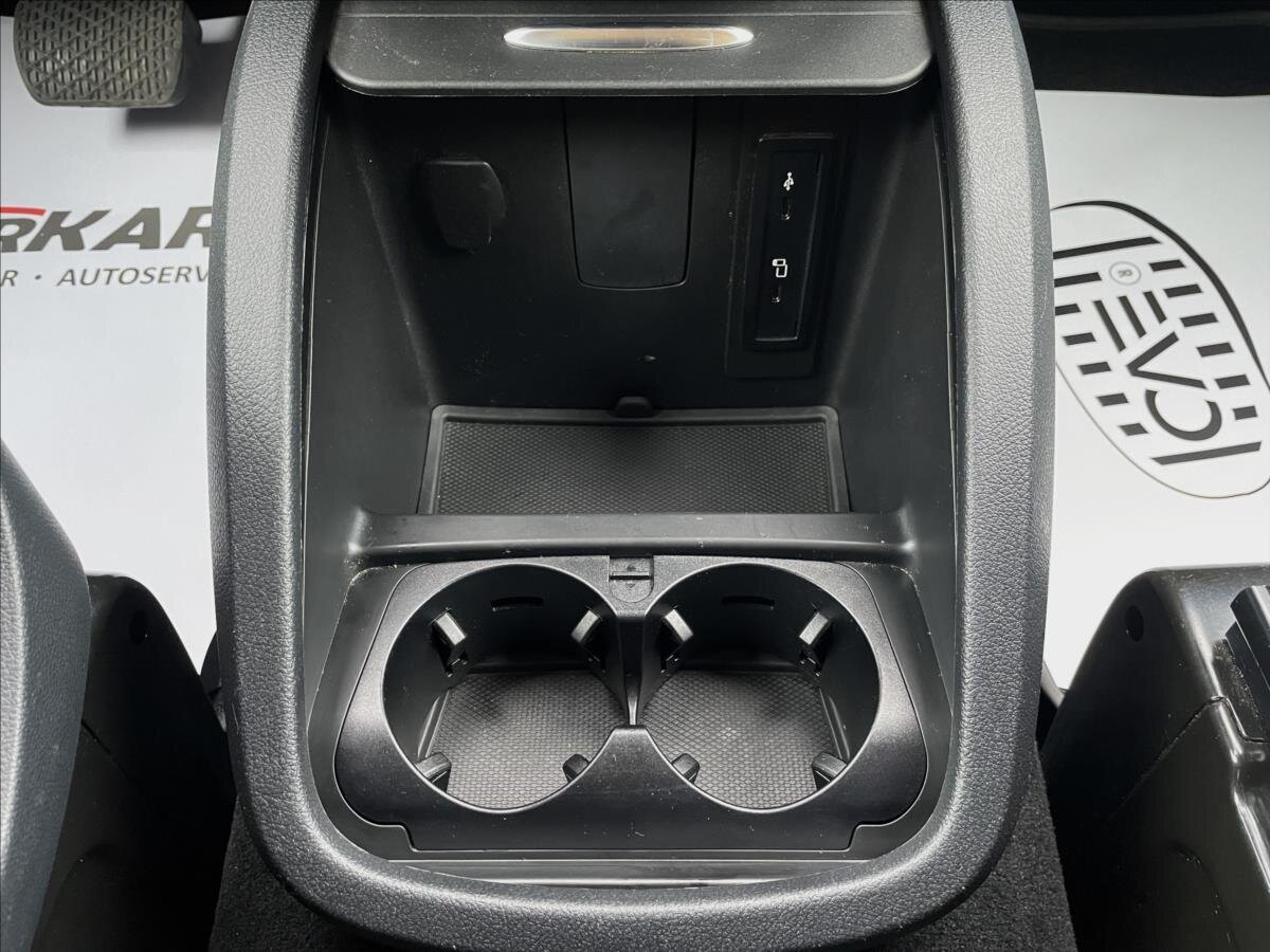 Mercedes-Benz Třídy V MPV 2,0 l 174 kw