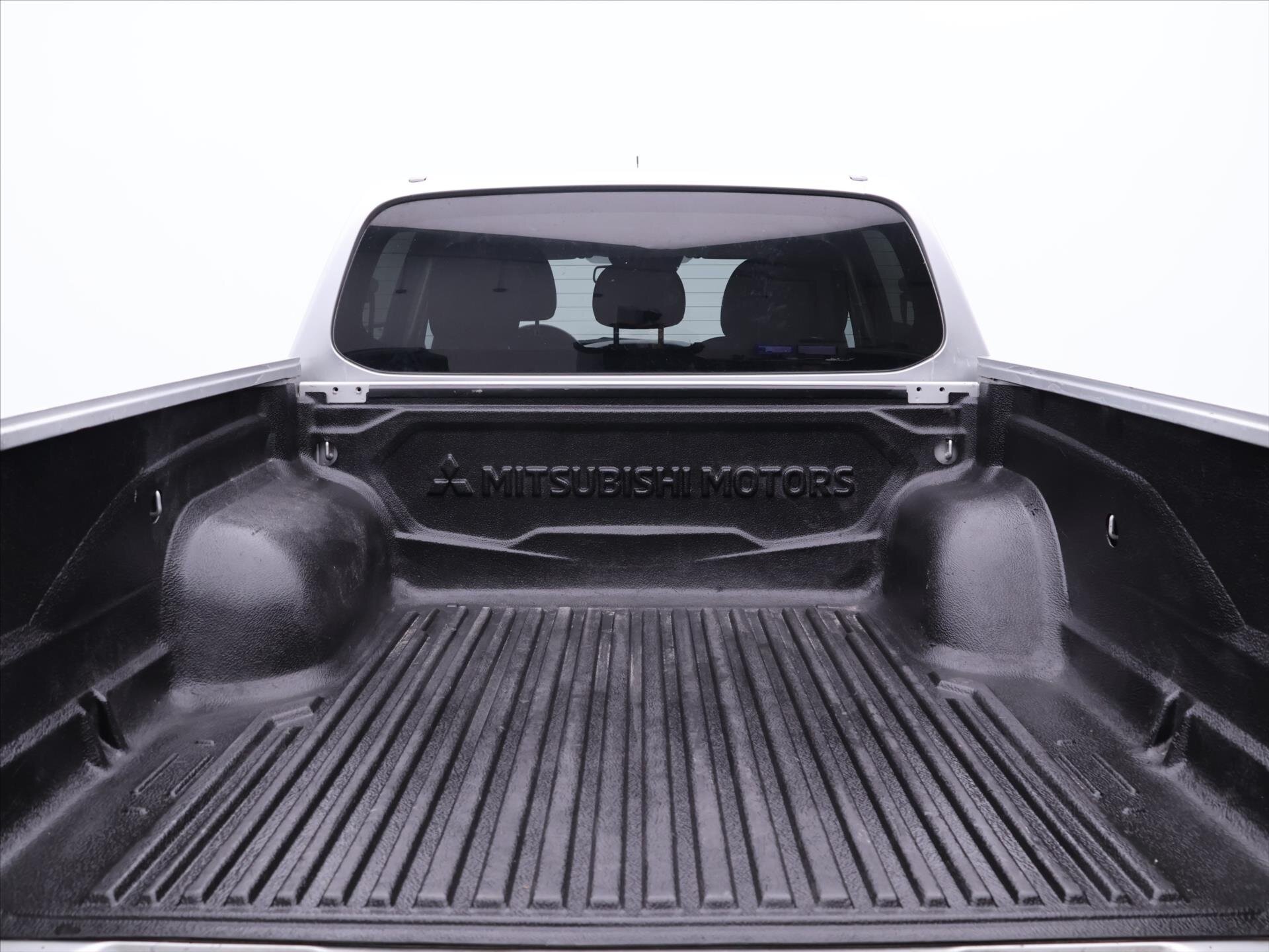 Mitsubishi L200 Pick-up 2,3 l 110 kw