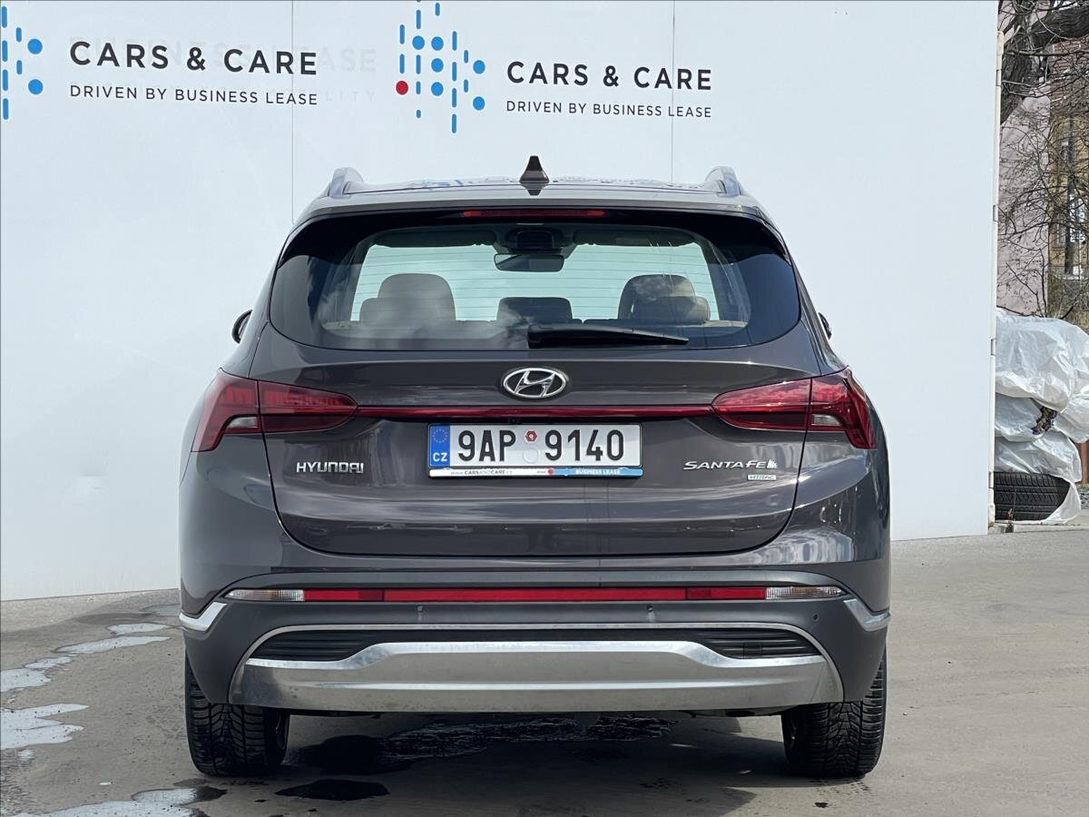 Hyundai Santa Fe SUV / Terénní 2,2 l 142 kw