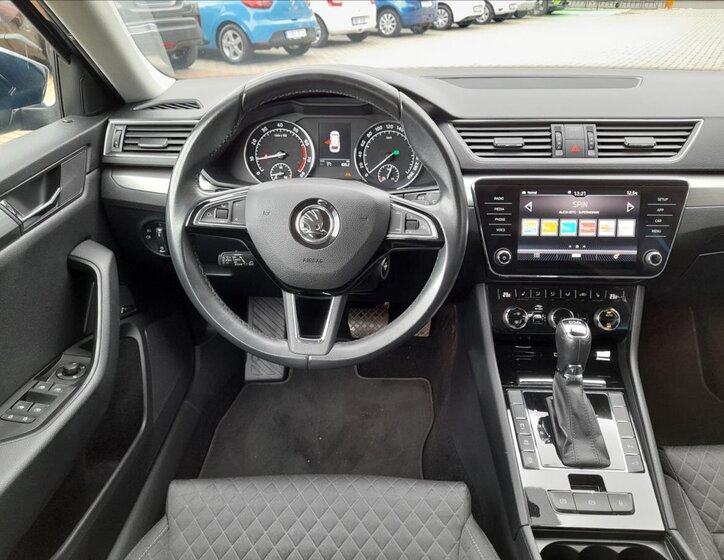 Škoda Superb Kombi 2,0 l 200 kw