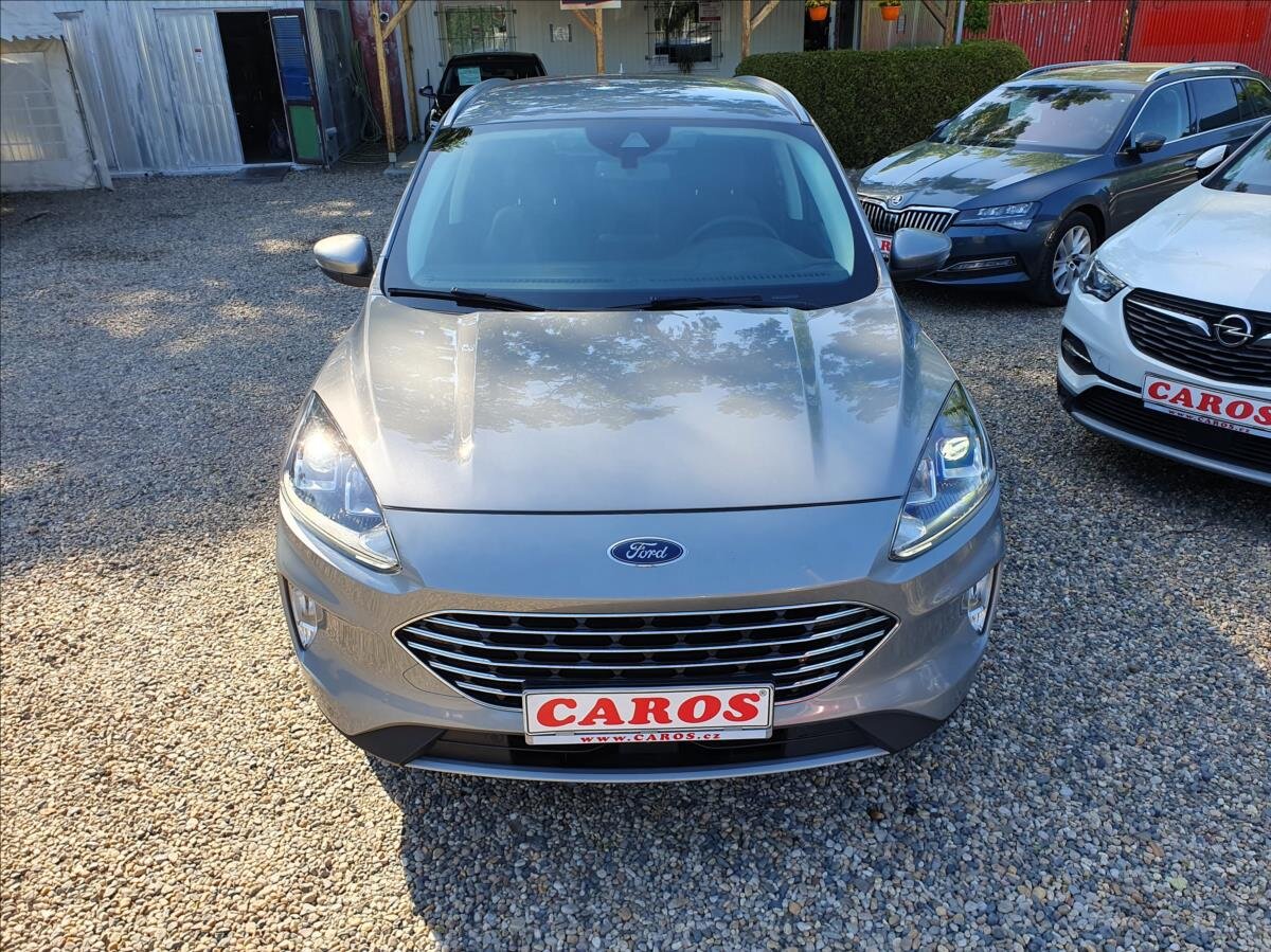 Ford Kuga SUV 1,5 l 88 kw