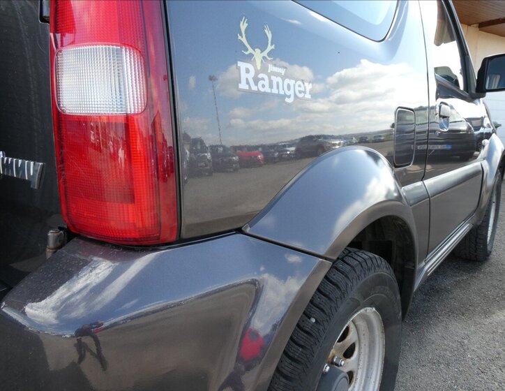 Suzuki Jimny SUV / Terénní 1,3 l 62 kw