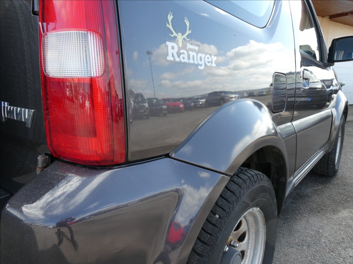 Suzuki Jimny SUV / Terénní 1,3 l 62 kw