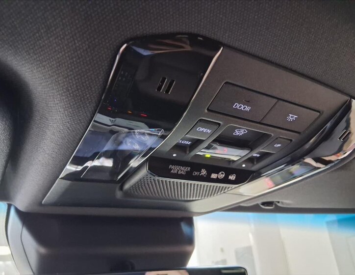 Toyota Land Cruiser SUV 2,8 l 151 kw