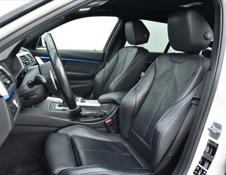 BMW Řada 3 Kombi 2,0 l 135 kw