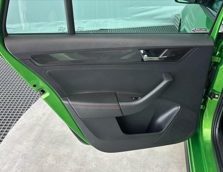 Škoda Rapid Hatchback 999,0 81 kw