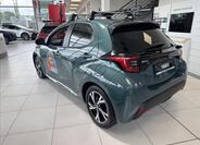 Toyota Yaris 8