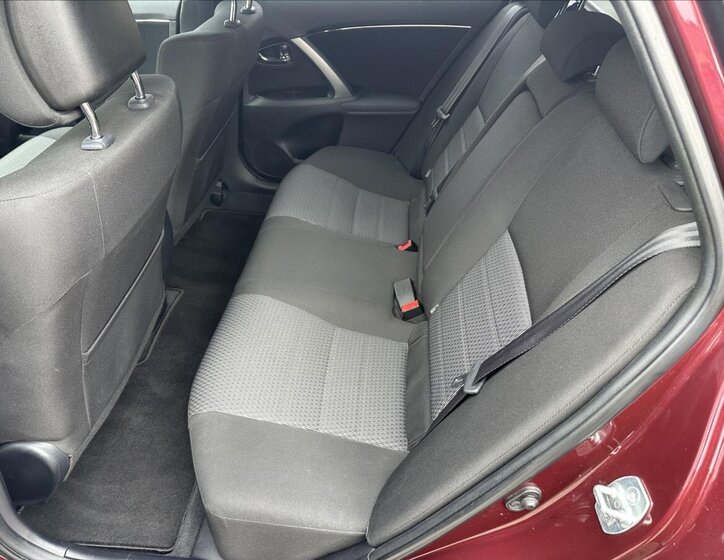 Toyota Avensis Kombi 1,8 l 109 kw