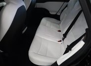 Tesla Model S Hatchback 0,0 493 kw