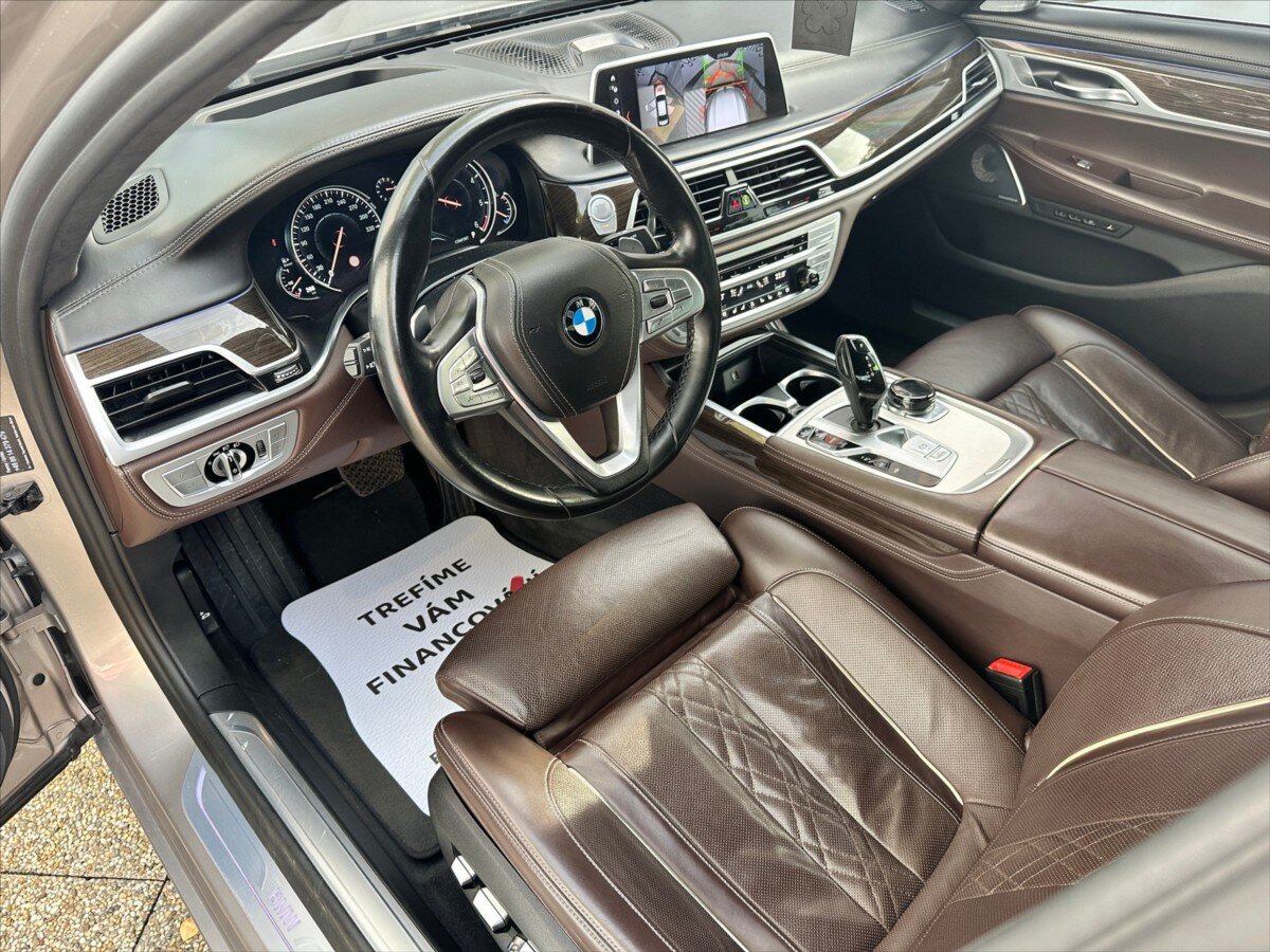 BMW Řada 7