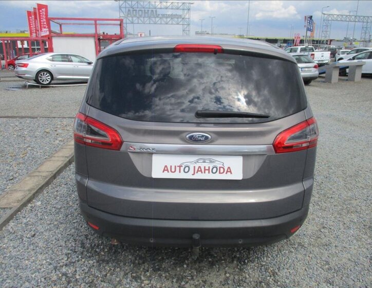 Ford S-MAX 6