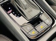 Škoda Karoq SUV / Terénní 1,5 l 110 kw