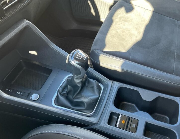 Volkswagen Caddy Kombi 1,5 l 84 kw