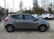 Dacia Sandero Hatchback 999,0 67 kw