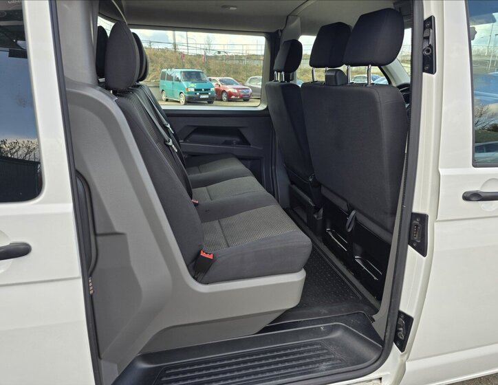 Volkswagen Transporter VAN / Minibus 2,0 l 810 kw