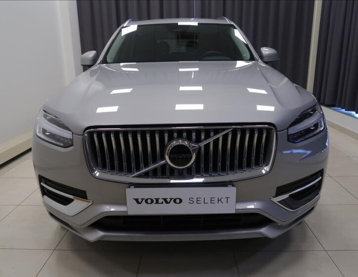 Volvo XC90 2