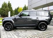 Land Rover Defender 2