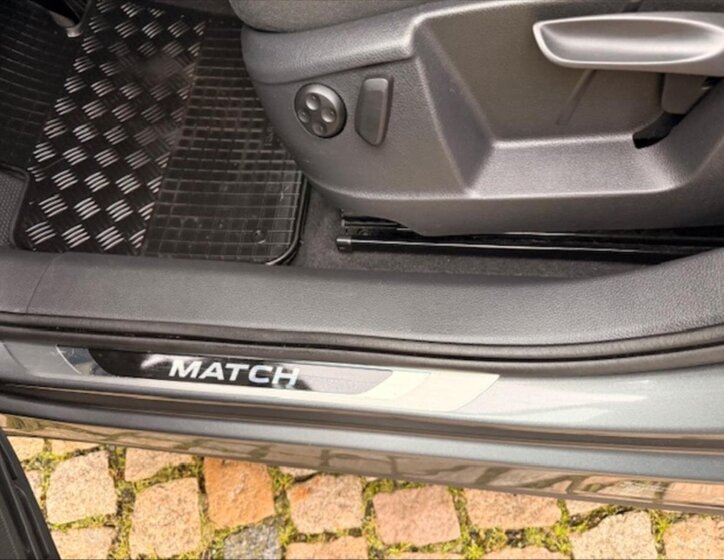 Volkswagen Sharan 13