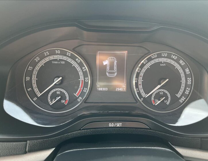 Škoda Karoq SUV 2,0 l 110 kw