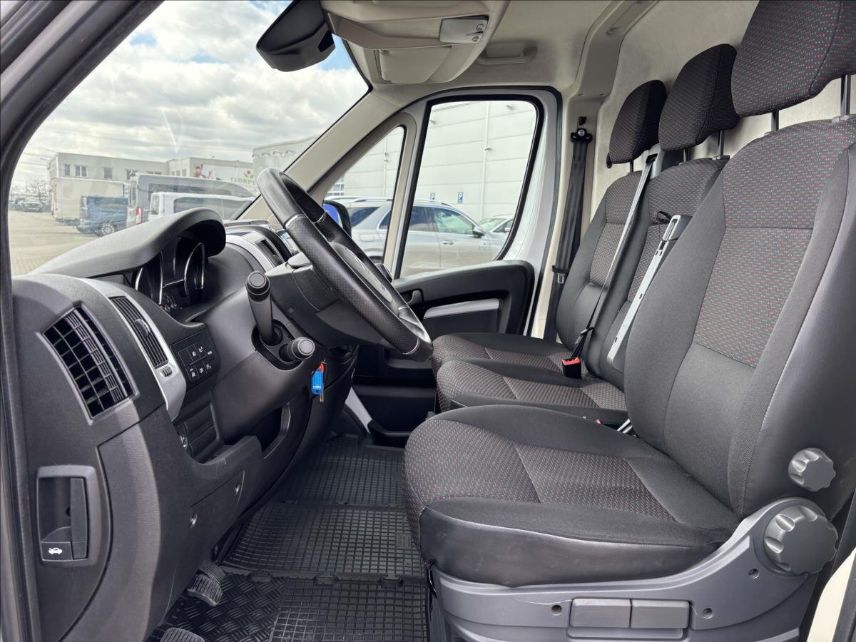 Citroën Jumper Skříň 2,2 l 103 kw