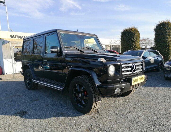 Mercedes-Benz Třídy G SUV 3,0 l 165 kw