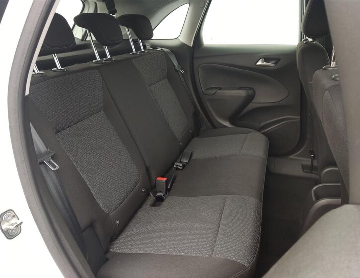 Opel Crossland X SUV 1,2 l 61 kw