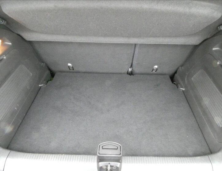 Opel Crossland X MPV 1,2 l 96 kw