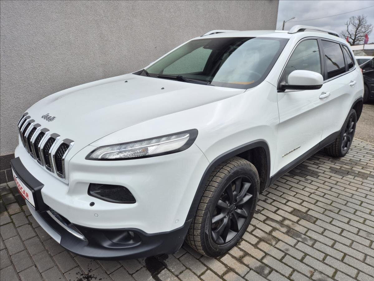 Jeep Cherokee SUV 2,2 l 147 kw