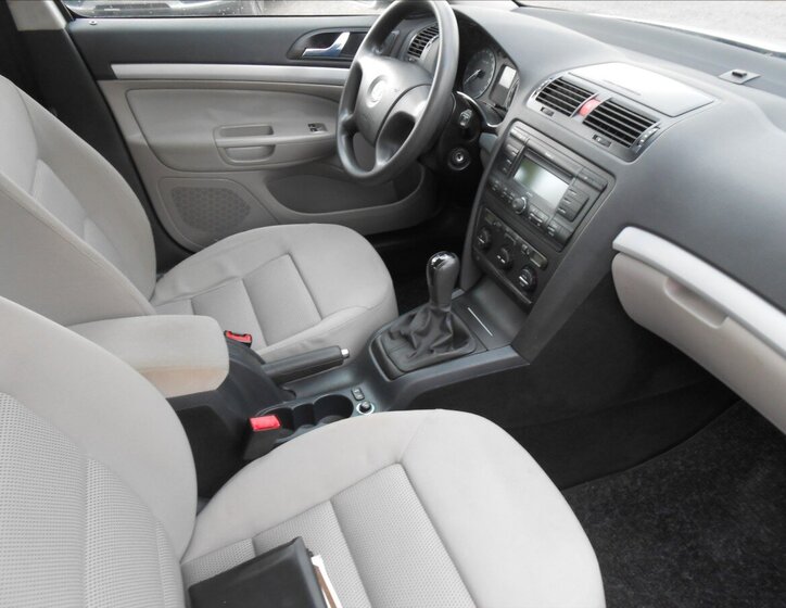 Škoda Octavia Liftback 1,6 l 75 kw