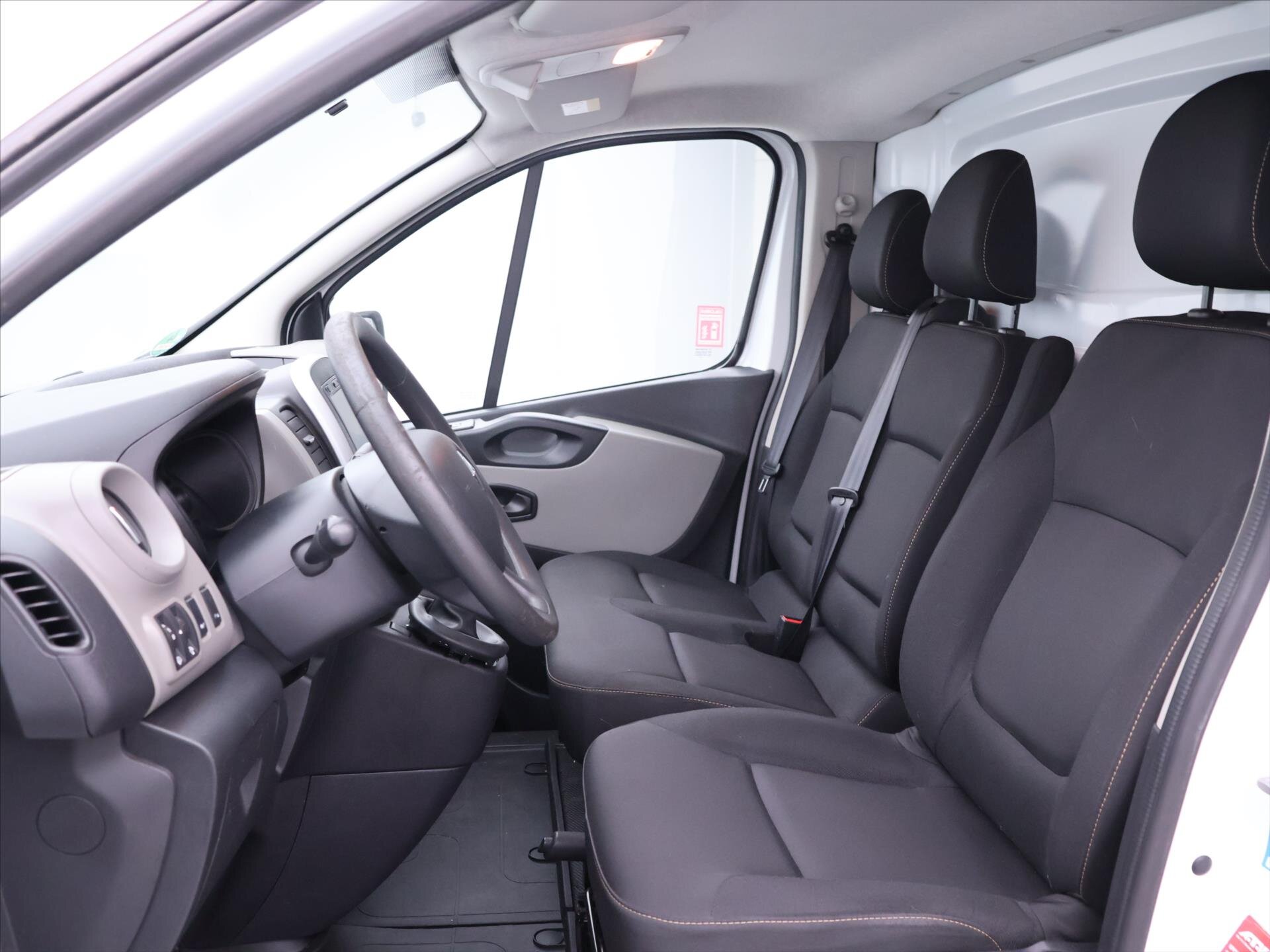 Renault Trafic Skříň 1,6 l 88 kw