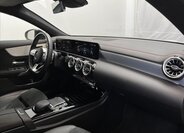 Mercedes-Benz CLA Kombi 1,3 l 118 kw