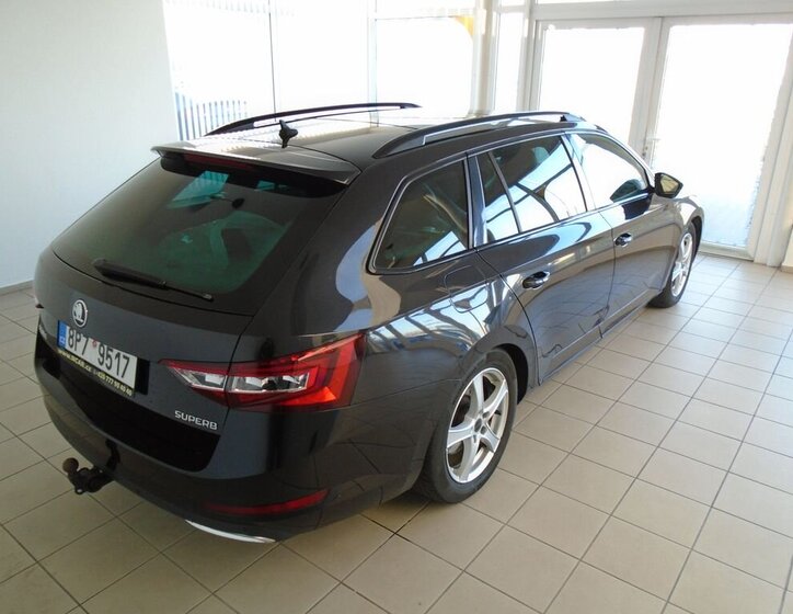 Škoda Superb 6