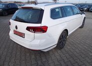 Volkswagen Passat Kombi 2,0 l 140 kw
